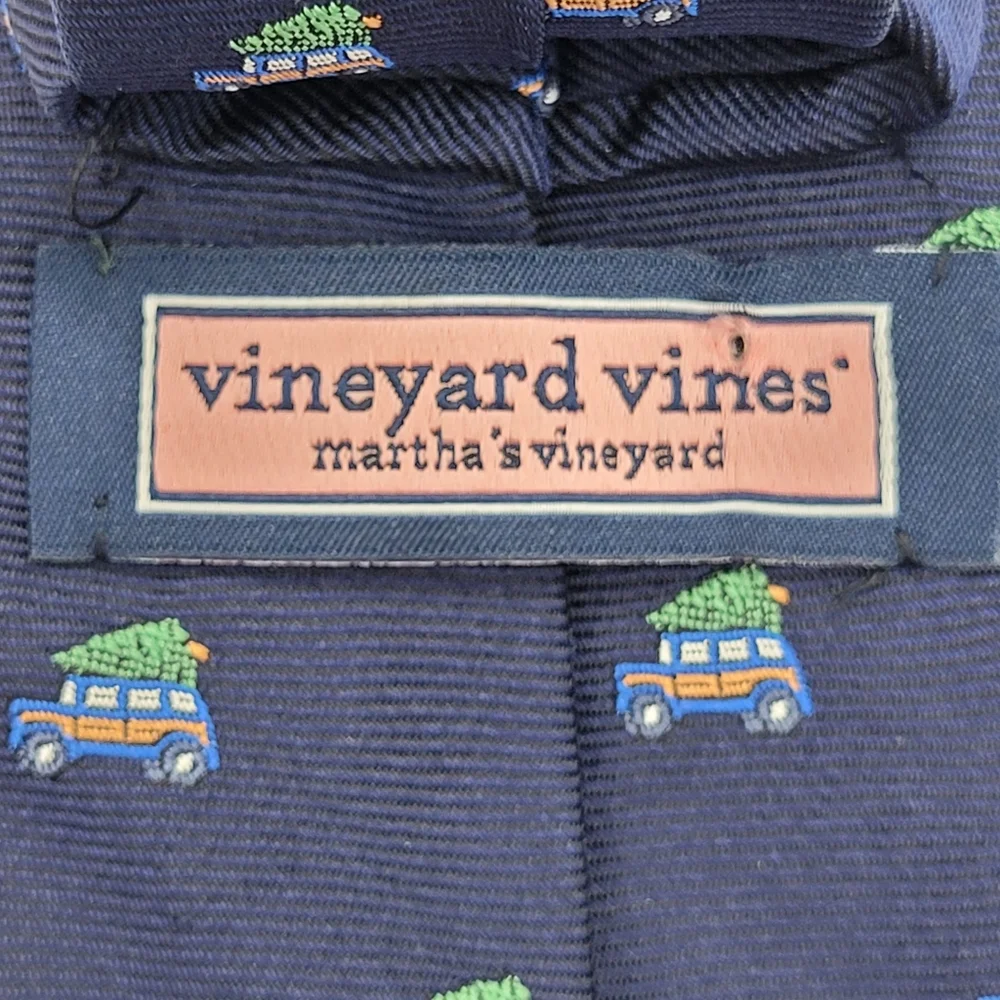 Vineyard Vines Silk Tie Woody & Tree Holiday Navy Blue Festive Novelty NEW